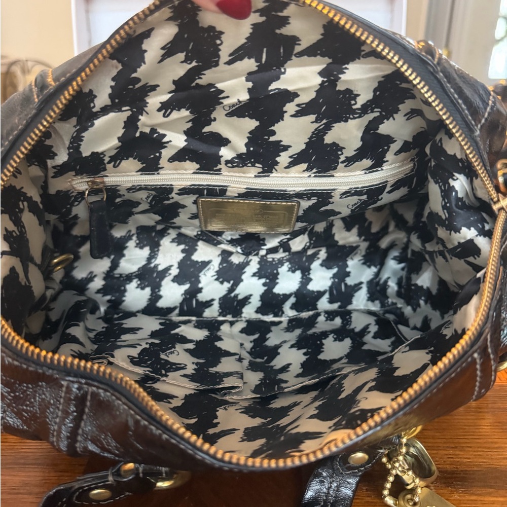 Coach Shiny Black Leather Medium Satchel with Gold Accents - Picture 5 of 5